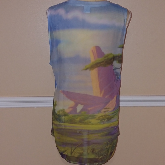 Disney Lion King Chiffon Back HiLo Tank top - Picture 2 of 2